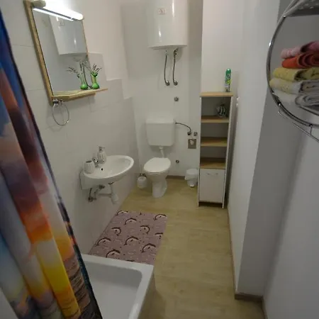 5893a Apartman Kožino