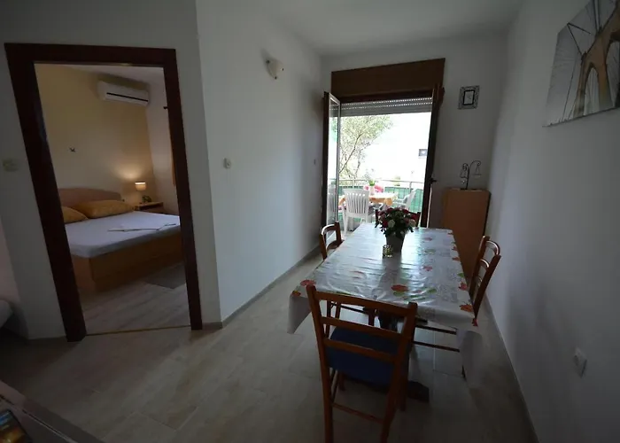 5893a Appartement Kožino