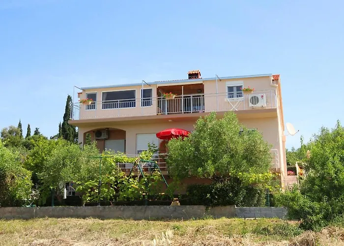 5893a Apartmán Kožino